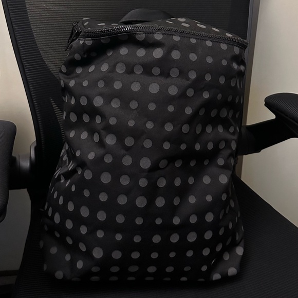 Lululemon Get Set Backpack Reflective 19L BNWOT - Picture 2 of 7